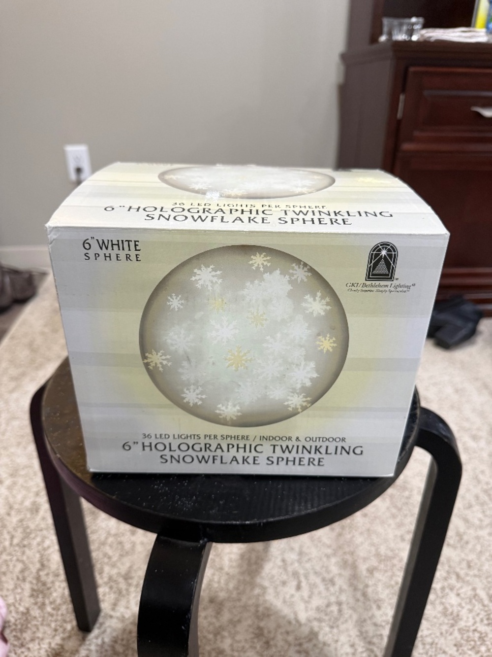 GKI/Bethlehem lighting 6 inch white sphere 36 LED lights per spear